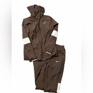 Nike tracksuit set jacket & pants s/m
